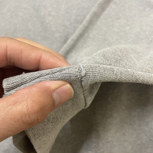 Adidas Sweatshirt Crewneck Pullover Grey Size XLarge Vintage Flag Tag - Picture 4 of 8